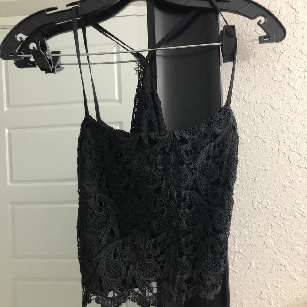black woven crop top
